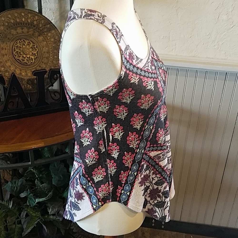 💕Tank Top - Picture 3 of 6